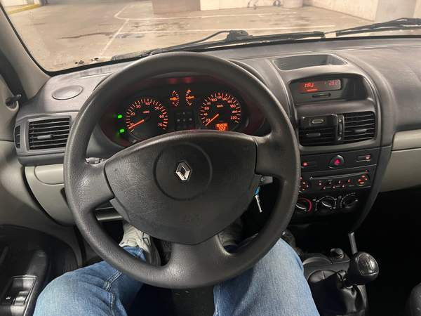 Renault Clio Espoo - valokuva 8