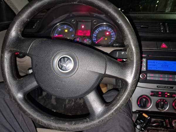 Volkswagen Passat Valkeala - valokuva 5