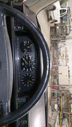 Mercedes-Benz 200 Rautalampi