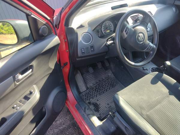 Suzuki Swift Хамина - изображение 7
