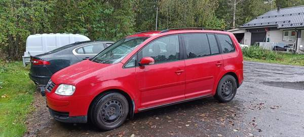 Volkswagen Touran Ylikiiminki – foto 5