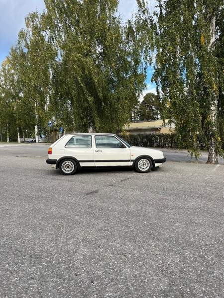 Volkswagen Golf Savonlinna - valokuva 8