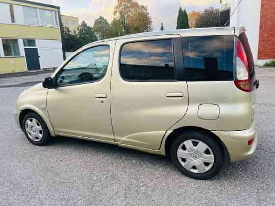 Toyota Yaris Verso Sarov