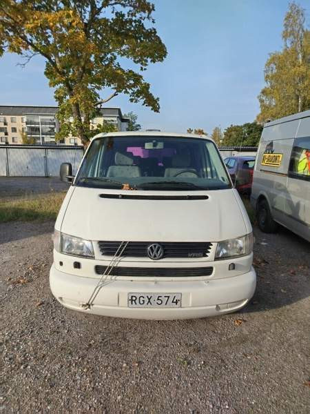 Volkswagen Caravelle Riihimaeki - photo 2