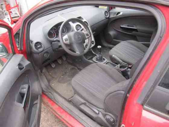 Opel Corsa Хямеэнлинна