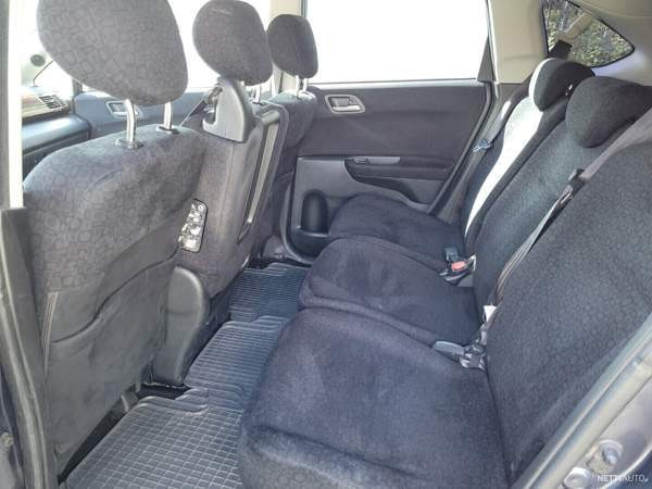 Honda FR-V Иматра - изображение 7