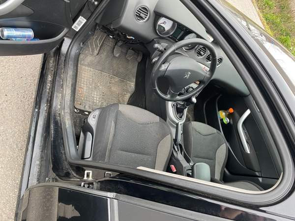 Peugeot 308 Эспоо - изображение 6