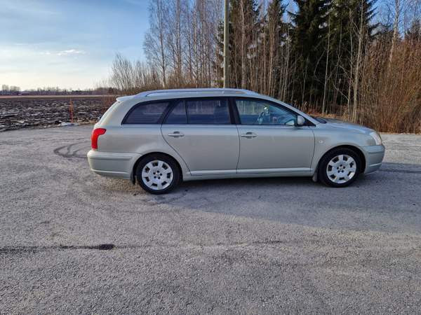 Toyota Avensis Ilmajoki – foto 3