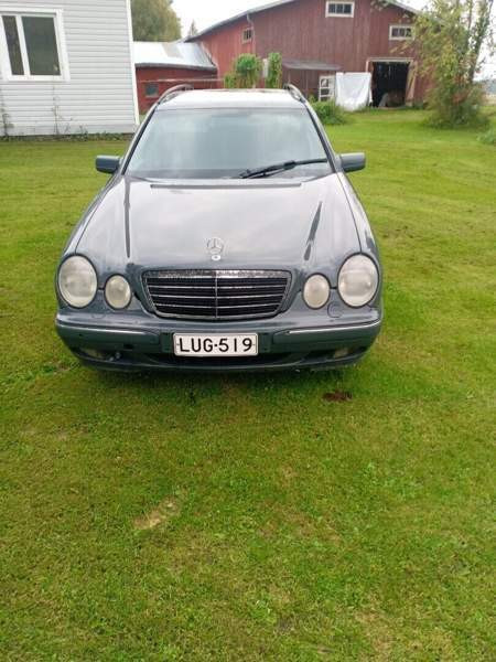 Mercedes-Benz E Jalasjärvi - valokuva 1
