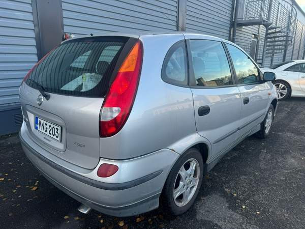 Nissan Almera Tino Kemin - photo 3