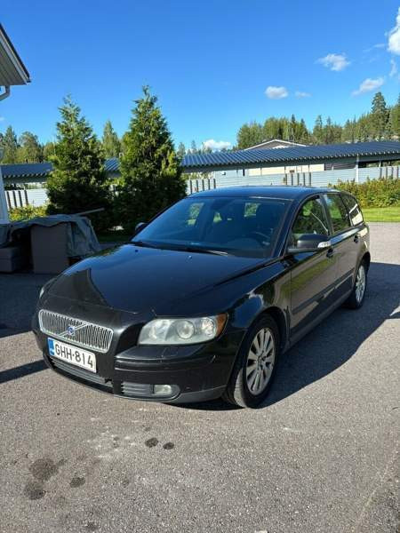 Volvo V50 Jaervenpaeae - photo 1