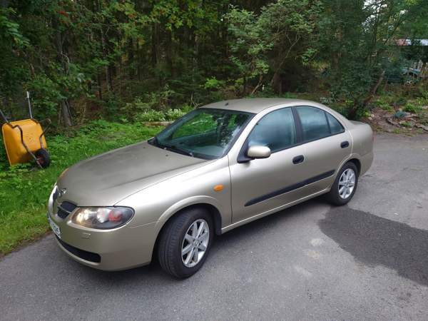 Nissan Almera Loppi - valokuva 4