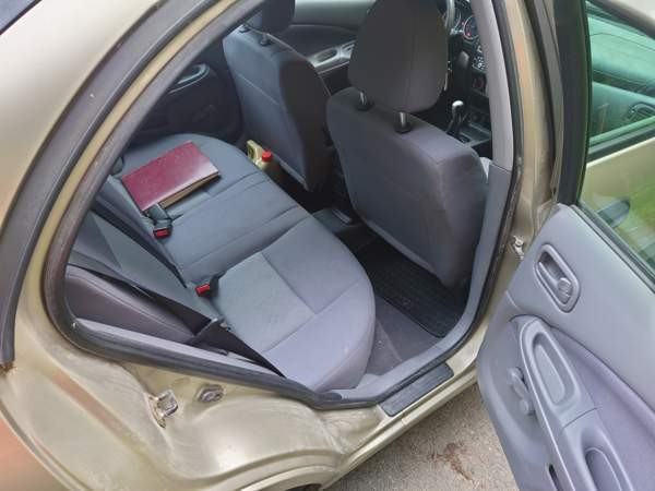 Nissan Almera Loppi - valokuva 8