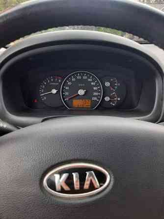 Kia Carens Lieto