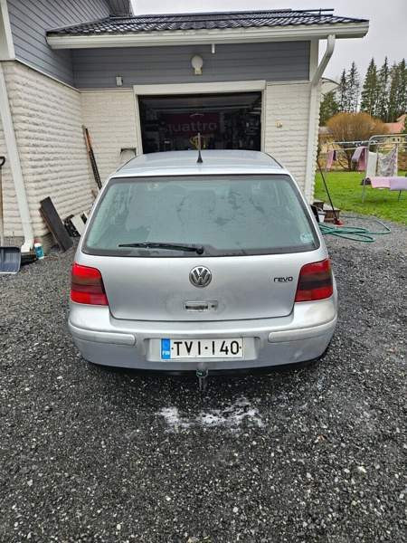 Volkswagen Golf Лемпяаля - изображение 3