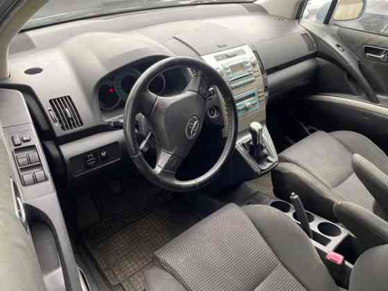 Toyota Corolla Verso Helsinki