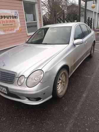 Mercedes-Benz E Punkalaidun