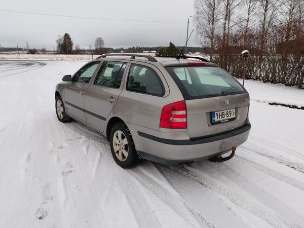 Skoda Octavia Kurikka - valokuva 3