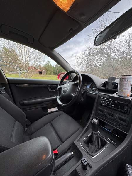 Audi A4 Миккели - изображение 4