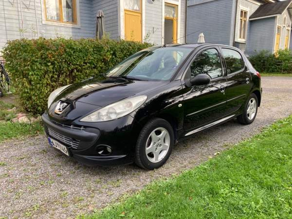 Peugeot 206+ Раума - изображение 1