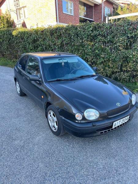 Toyota Corolla Nurmijaervi - photo 1