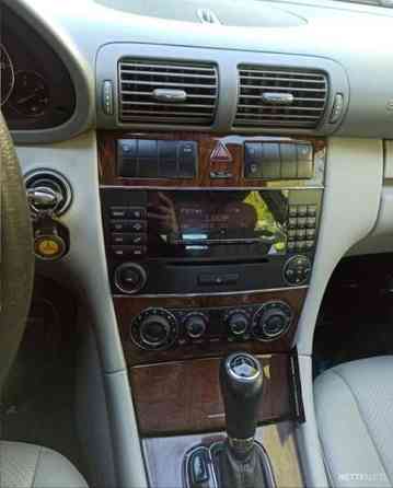 Mercedes-Benz C Вантаа