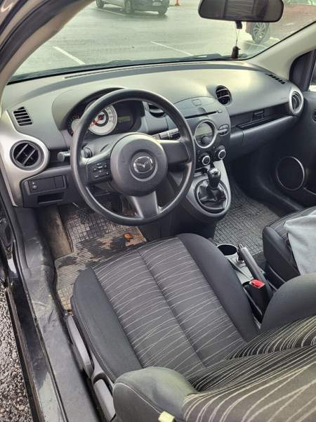 Mazda 2 Kuopio - valokuva 7