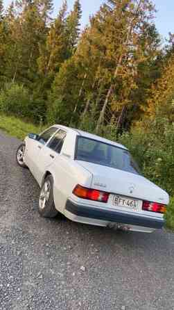 Mercedes-Benz 190 Tornio