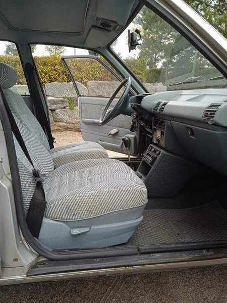 Peugeot 305 Mikkeli - valokuva 3