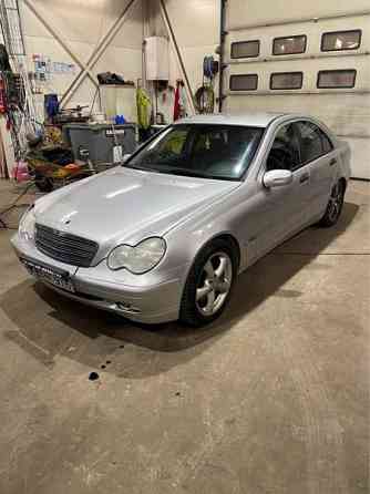 Mercedes-Benz C Dragsfjärd