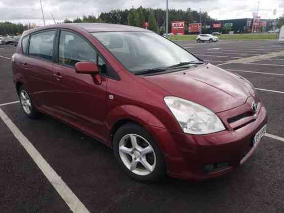 Toyota Corolla Verso Турткуль