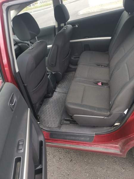 Toyota Corolla Verso Turtkul – foto 5