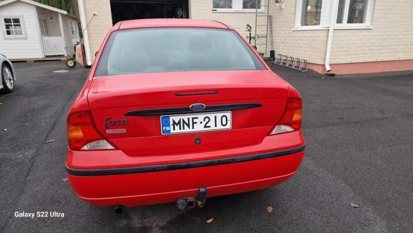 Ford Focus Lieto - valokuva 4