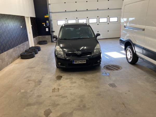 Toyota Corolla Verso Somero - photo 1