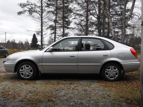 Toyota Corolla Luoto - изображение 7