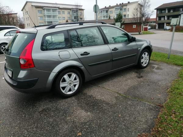 Renault Megane Sarov - photo 1