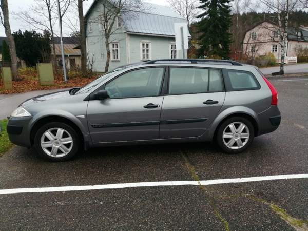 Renault Megane Sarov - photo 5
