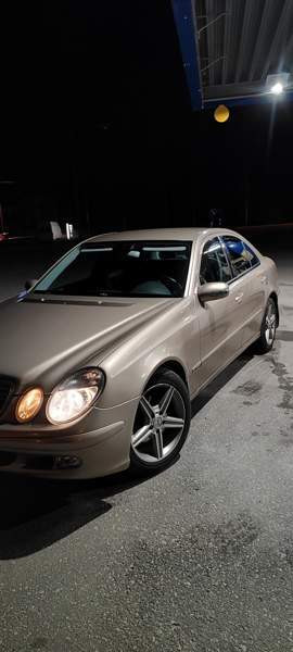 Mercedes-Benz E Jyvaeskylae - photo 7