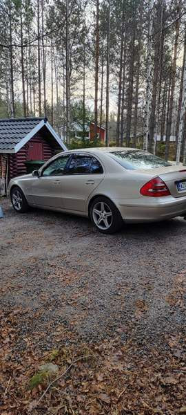 Mercedes-Benz E Jyvaeskylae - photo 3