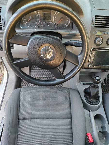 Volkswagen Touran Коккола - изображение 3