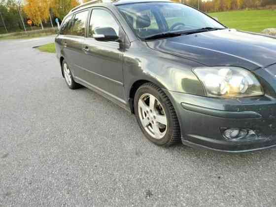 Toyota Avensis Коккола