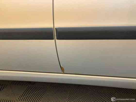 Toyota Avensis Торнио