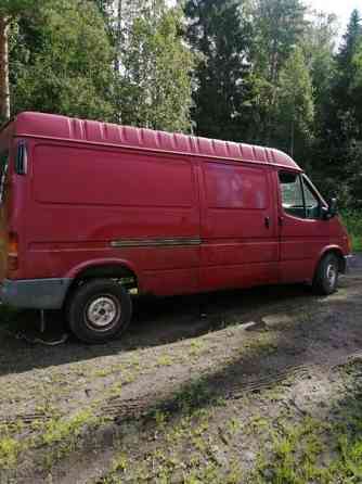 Ford Transit Merikarvia