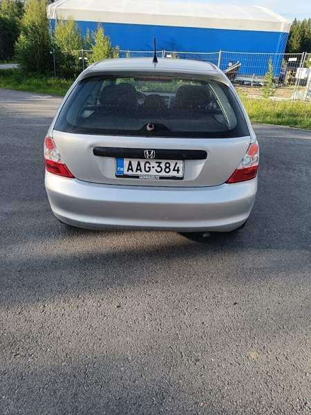 Honda Civic Oulu - valokuva 4