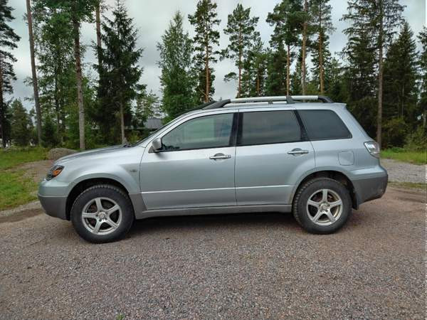 Mitsubishi Outlander Ikaalinen - изображение 1