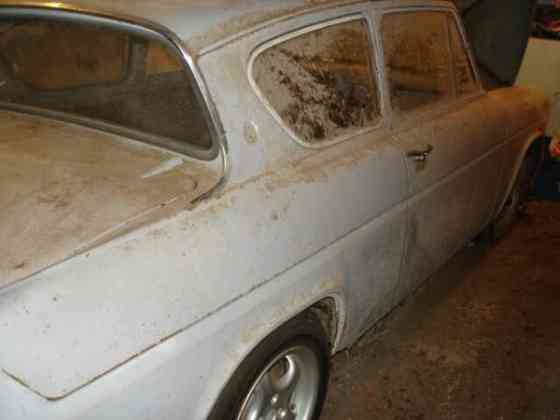 Ford Anglia Мянтсяля