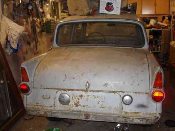 Ford Anglia Мянтсяля