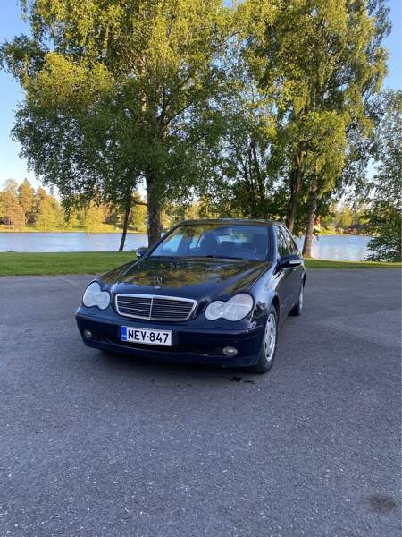 Mercedes-Benz C Pirkkala - valokuva 1