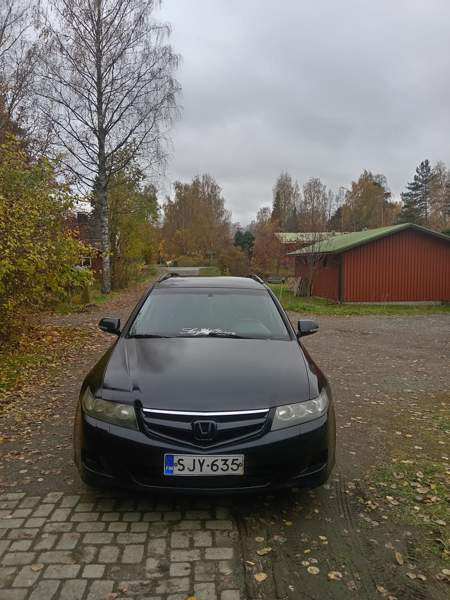Honda Accord Äänekoski - valokuva 2