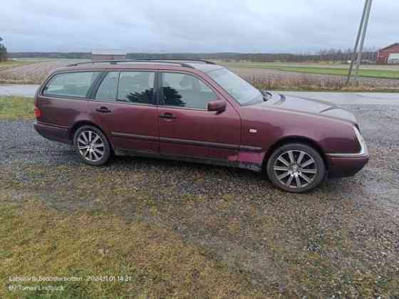 Mercedes-Benz 230 Kristiinankaupunki